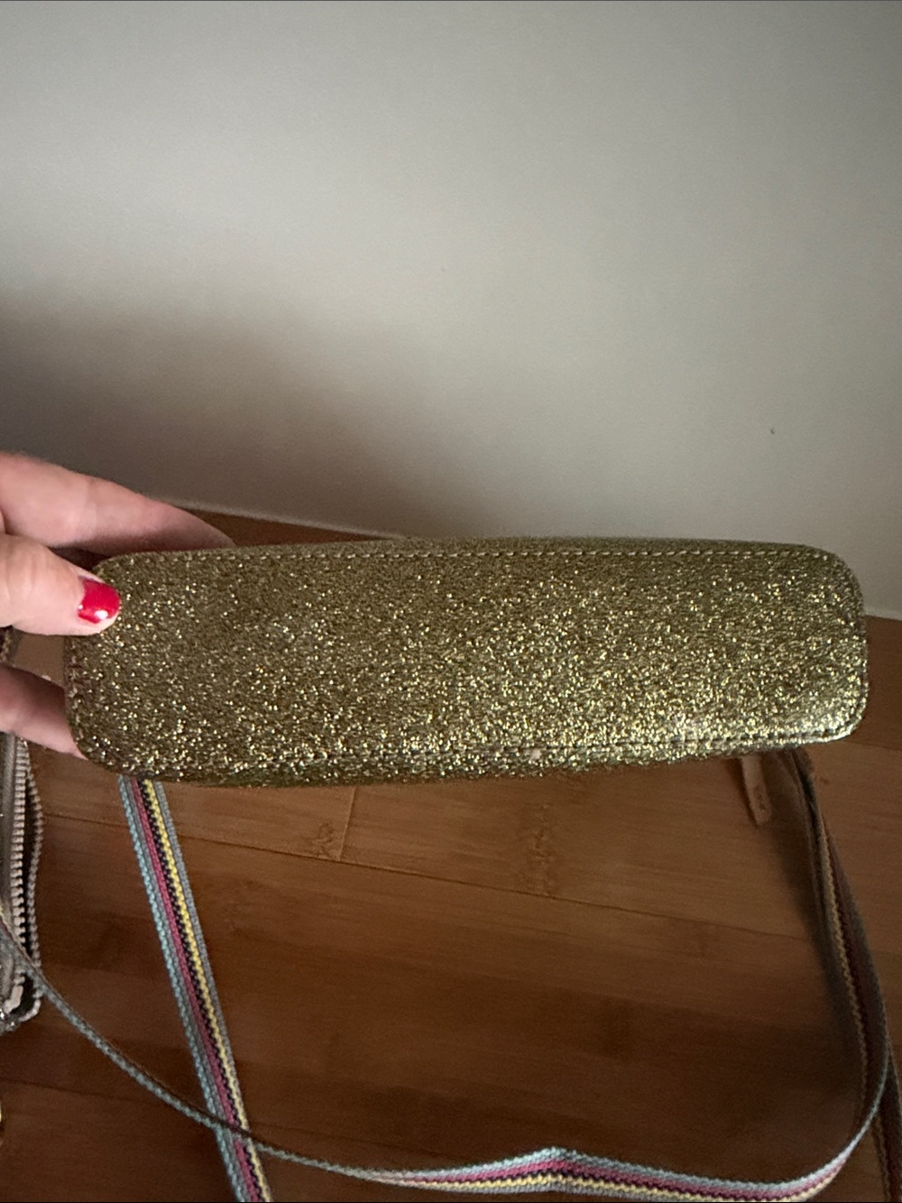 Consuela Olive Glitter Crossbody Duo with Multicolor Strap - Picture 9 of 9